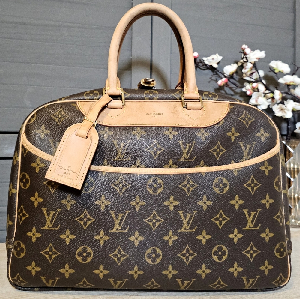 Authentic LOUIS VUITTON Monogram Deauville Handbag
